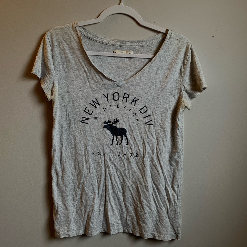Abercrombie & Fitch graphic tee